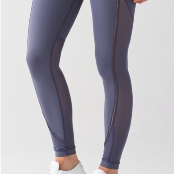 LULULEMON Leggings - Picture 3 of 9
